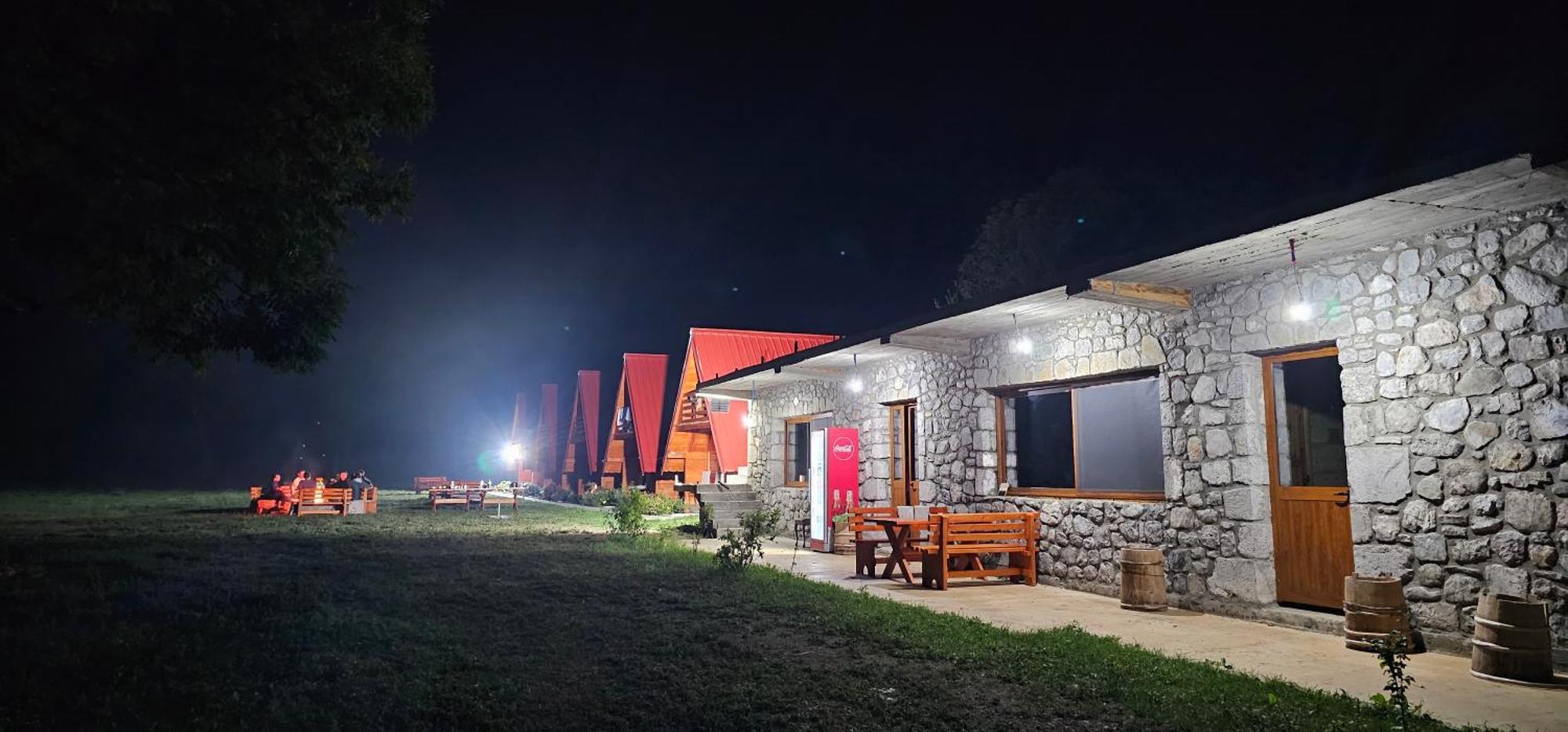 Ekoo Katun Jezerca Villa Vuthaj Екстериор снимка