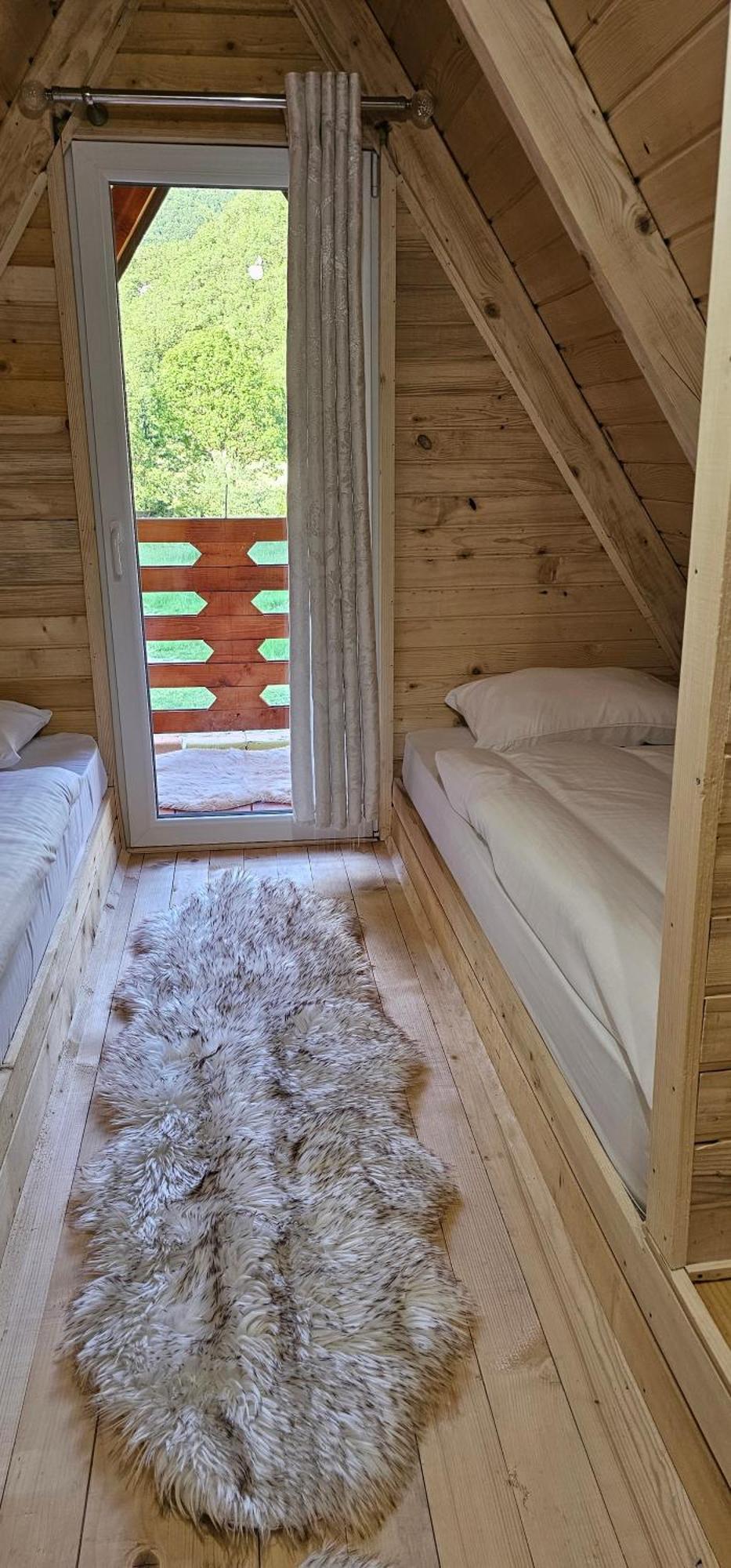 Ekoo Katun Jezerca Villa Vuthaj Екстериор снимка